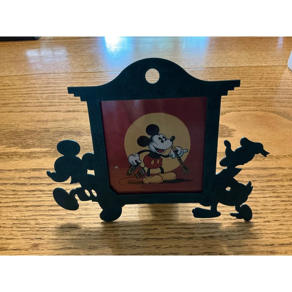 Vintage Mickey & Co Disney Picture Frame Mickey Mouse Donald Duck Silhouette Box